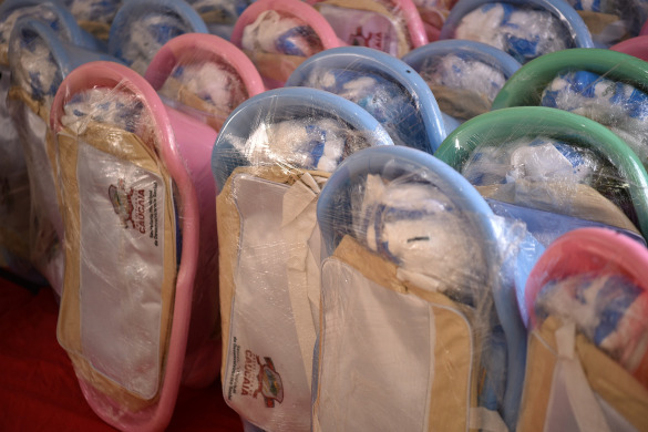 Prefeitura de Caucaia realiza entrega de kits natalidade a gestantes do  município